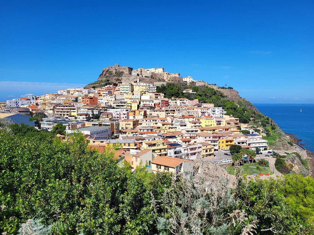 Castelsardo village zoom